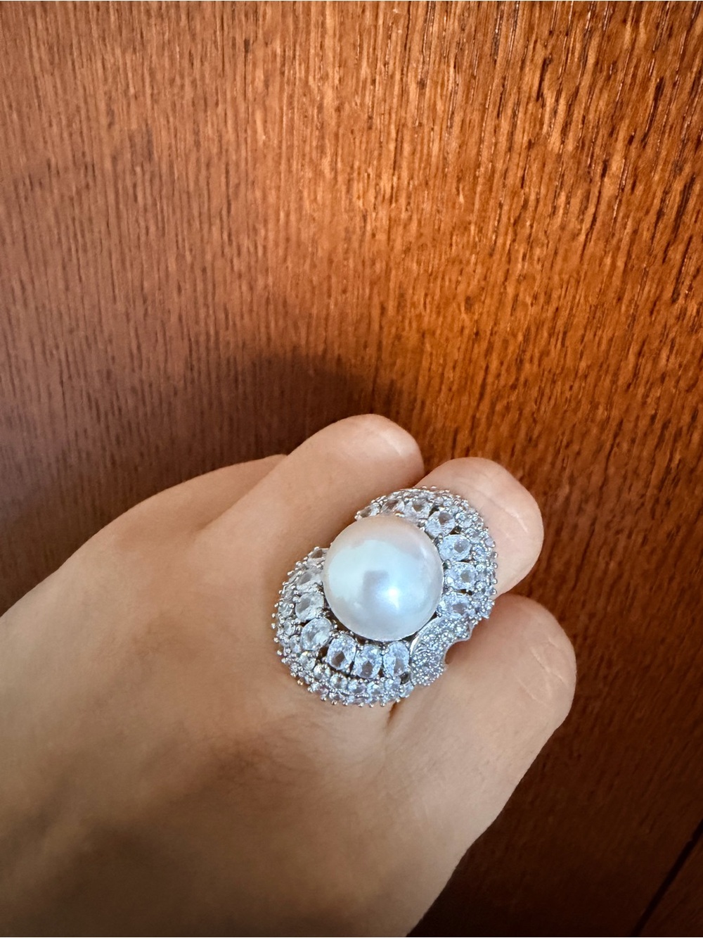 Elegant White Pearl and Crystal Statement Ring